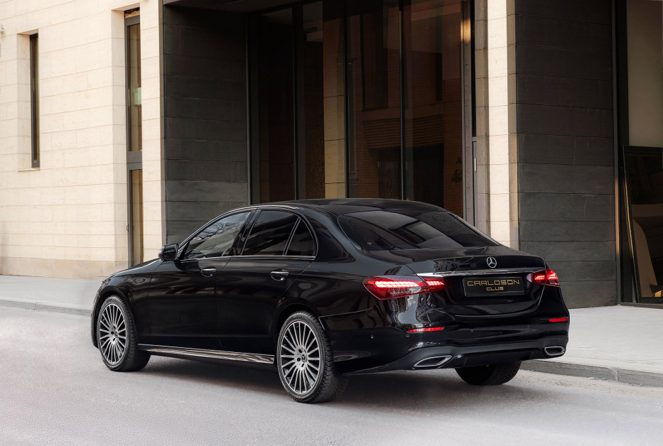 Аренда Mercedes E350 4matic в Москве