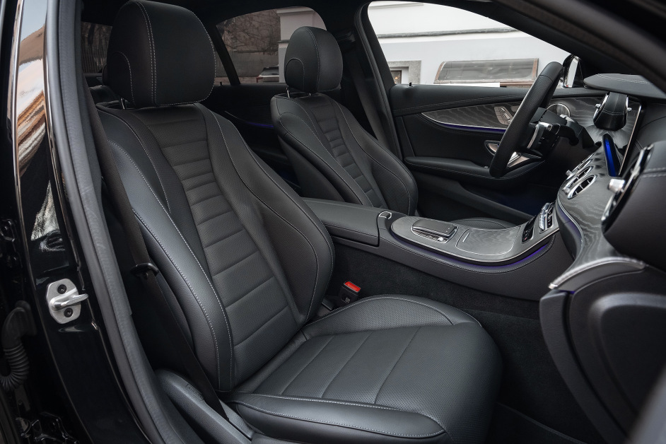 Аренда Mercedes E350 4matic в Москве