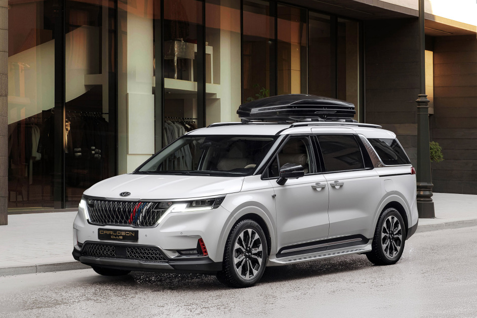 Аренда KIA Carnival в Москве