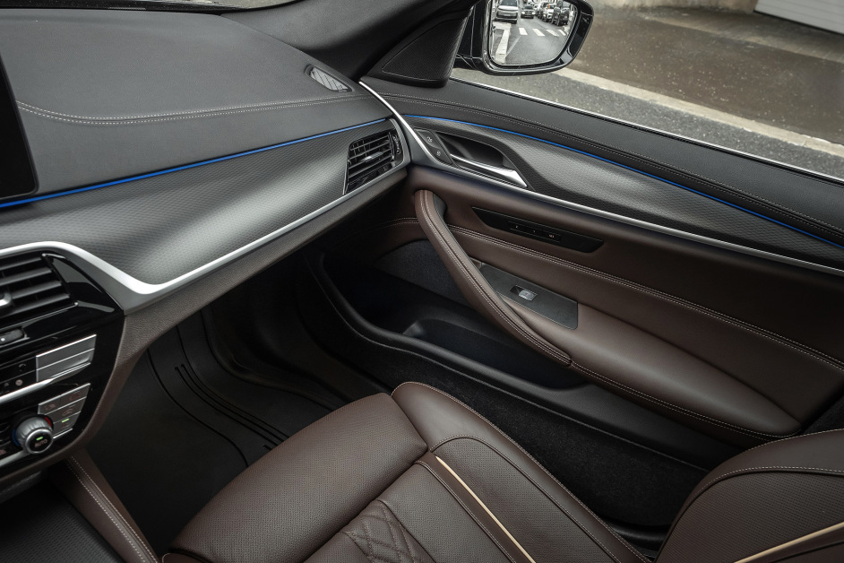 Аренда BMW 523d xDrive в Москве