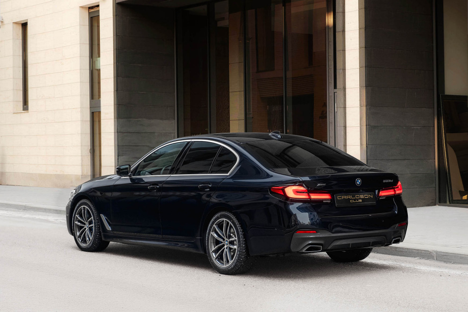 Аренда BMW 523d xDrive в Москве