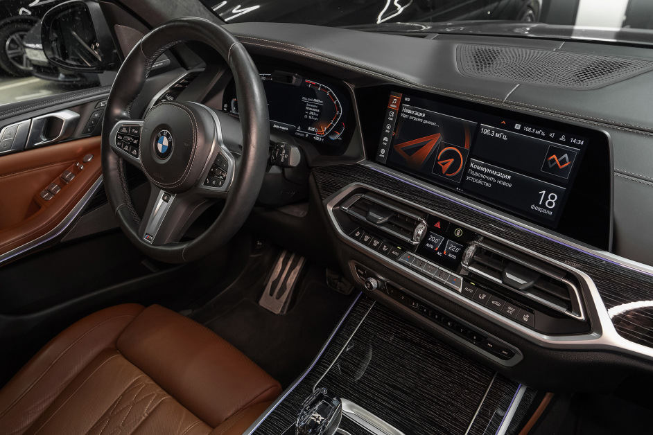 Аренда BMW X7 40i xDrive в Санкт-Петербурге