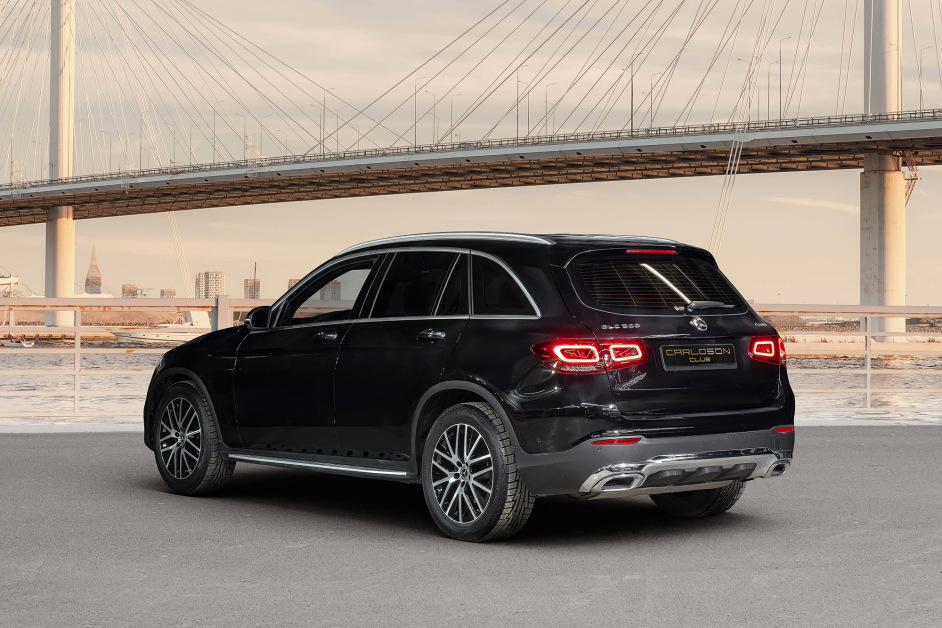 Аренда Mercedes GLC 300 4matic в Санкт-Петербурге
