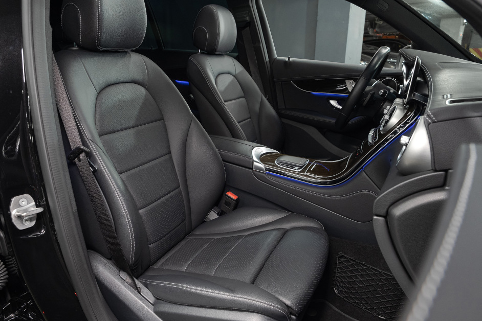 Аренда Mercedes GLC 300 4matic в Санкт-Петербурге