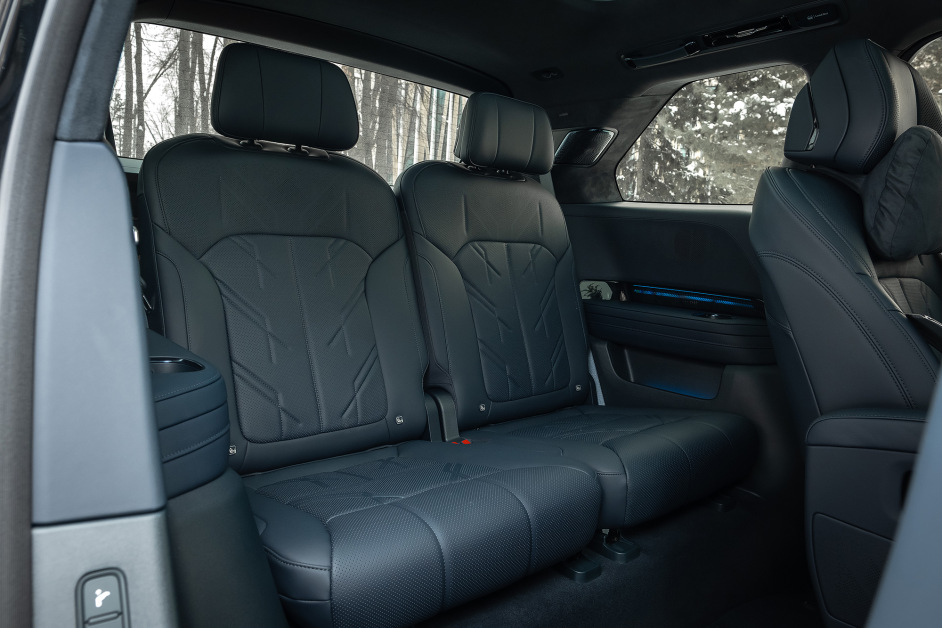 Аренда Zeekr 9x Max в Москве