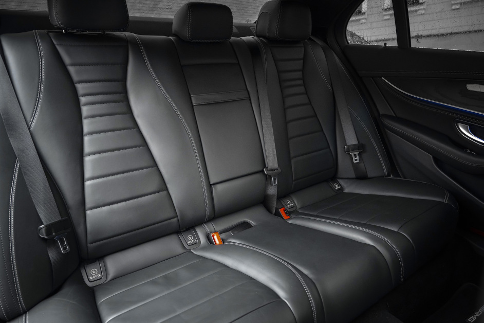 Аренда Mercedes E220d 4matic в Москве