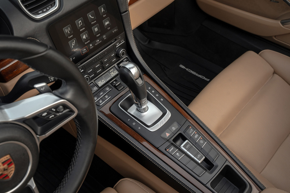 Аренда Porsche  в Сочи