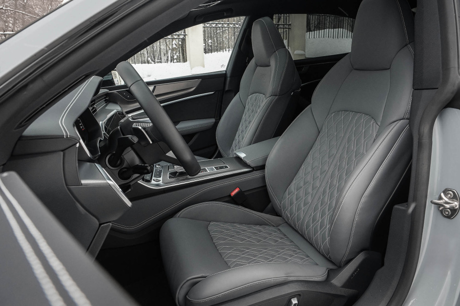 Аренда Audi A7L 45 TFSI Quattro S-Line RS Edition в Москве