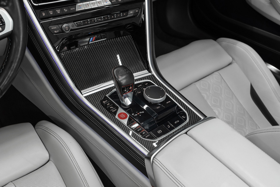 Аренда BMW M8 Competition в Санкт-Петербурге