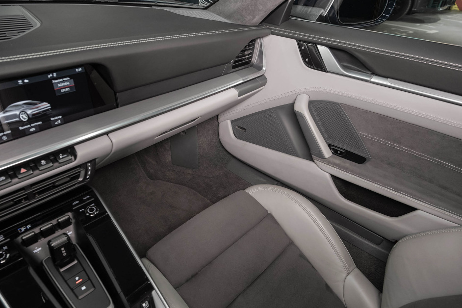 Аренда Porsche 911 Carrera S в Санкт-Петербурге