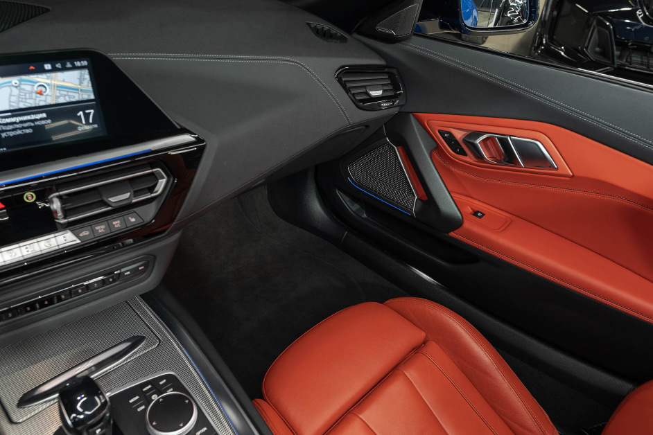 Аренда BMW Z4 M40i в Санкт-Петербурге