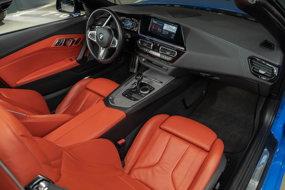 Аренда BMW Z4 M40i в Санкт-Петербурге