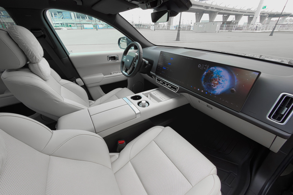 Аренда Lixiang L7 Ultra в Санкт-Петербурге