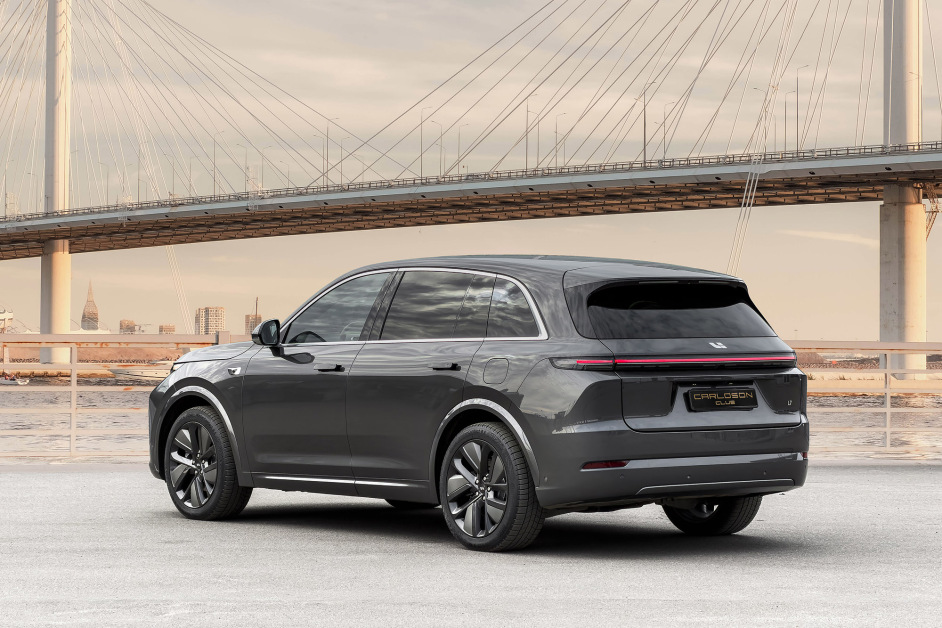 Аренда Lixiang L7 Ultra в Санкт-Петербурге