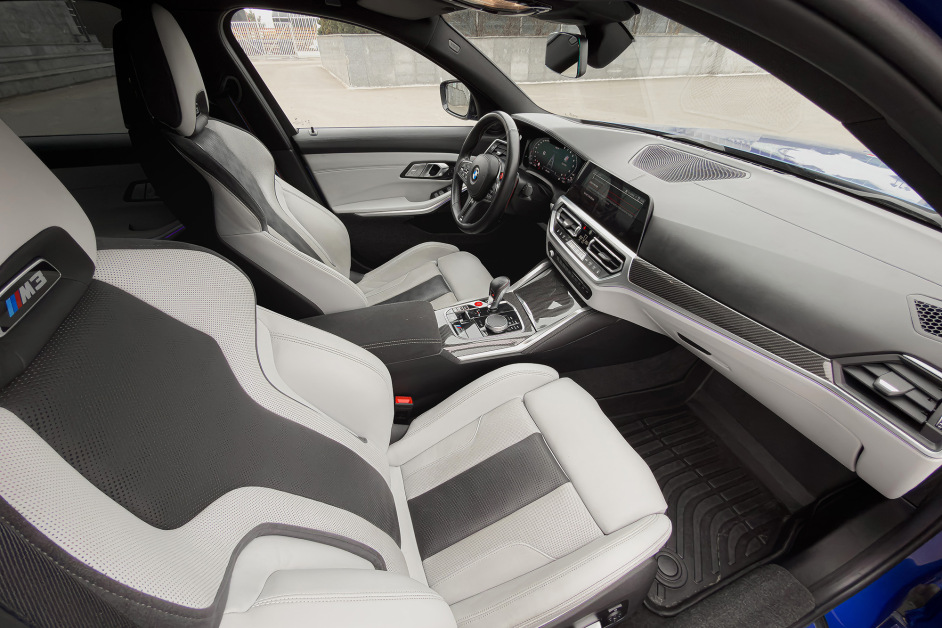 Аренда BMW M3 Compition в Санкт-Петербурге