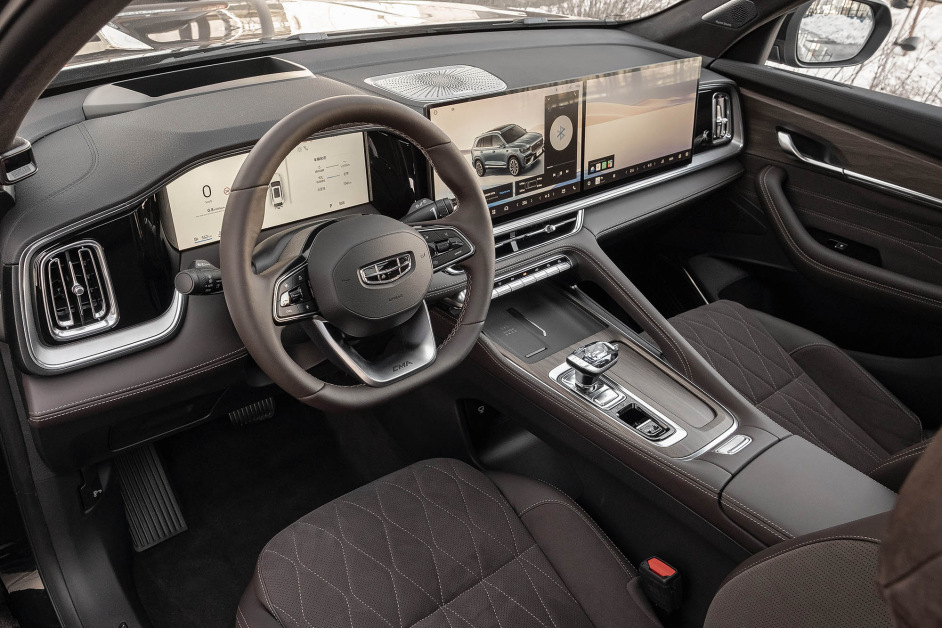 Аренда Geely Monjaro rest. в Москве