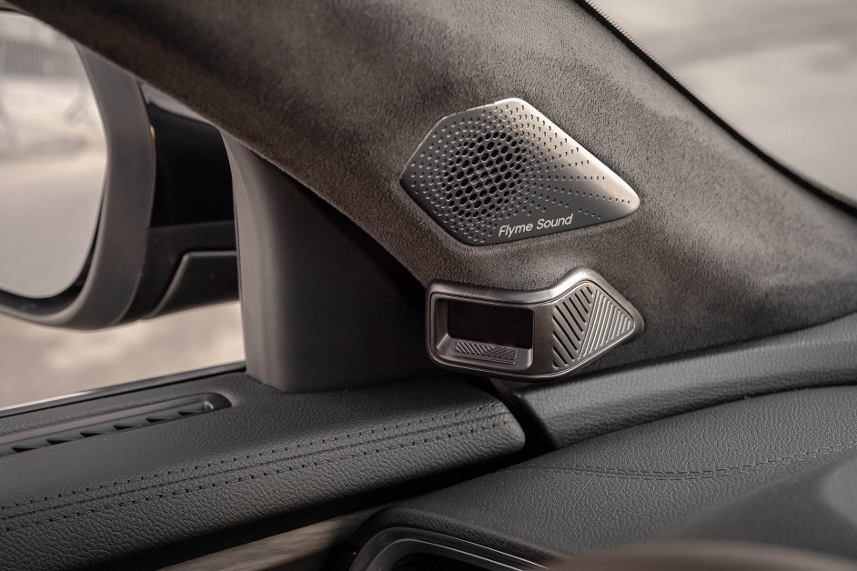 Аренда Geely Monjaro rest. в Москве