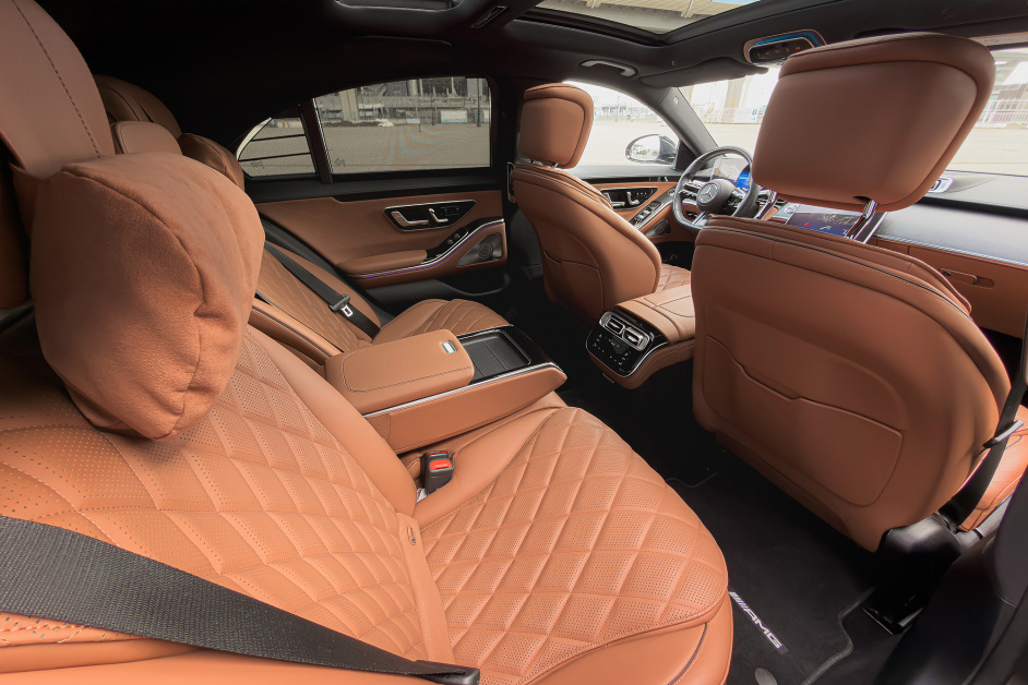 Аренда Mercedes S400d 4 matic в Санкт-Петербурге