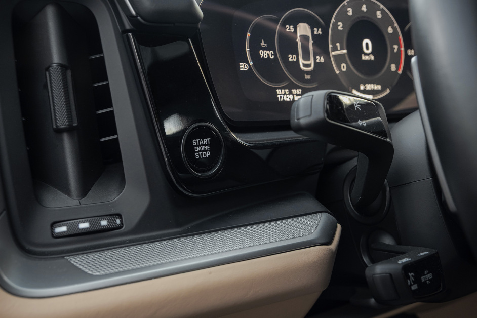 Аренда Porsche Cayenne Coupe rest. в Москве