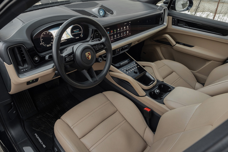 Аренда Porsche Cayenne Coupe rest. в Москве