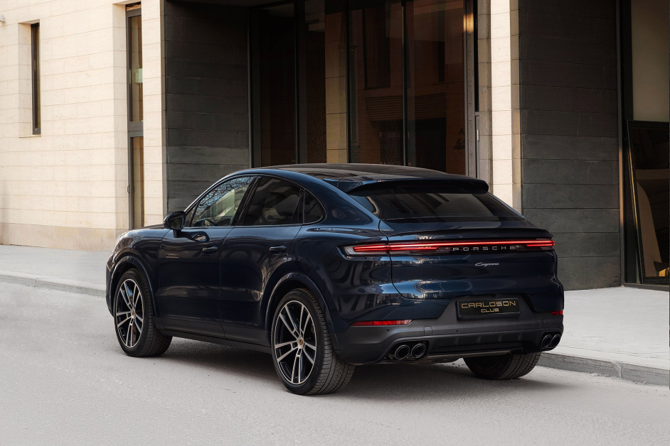 Аренда Porsche Cayenne Coupe rest. в Москве