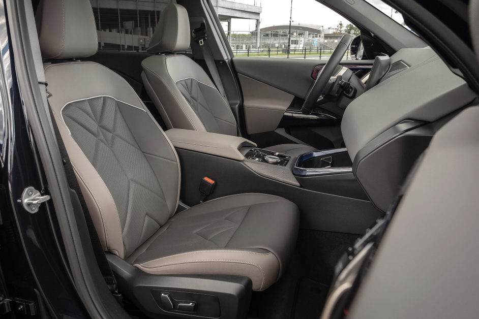 Аренда BMW X3L 30d в Санкт-Петербурге