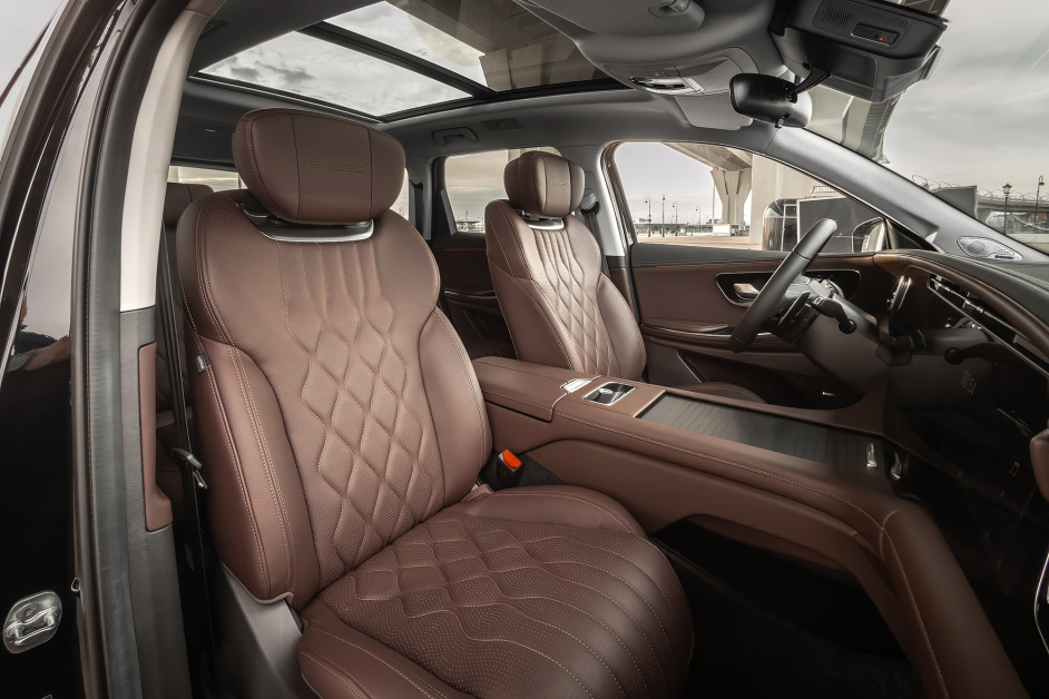 Аренда Exeed VX в Санкт-Петербурге