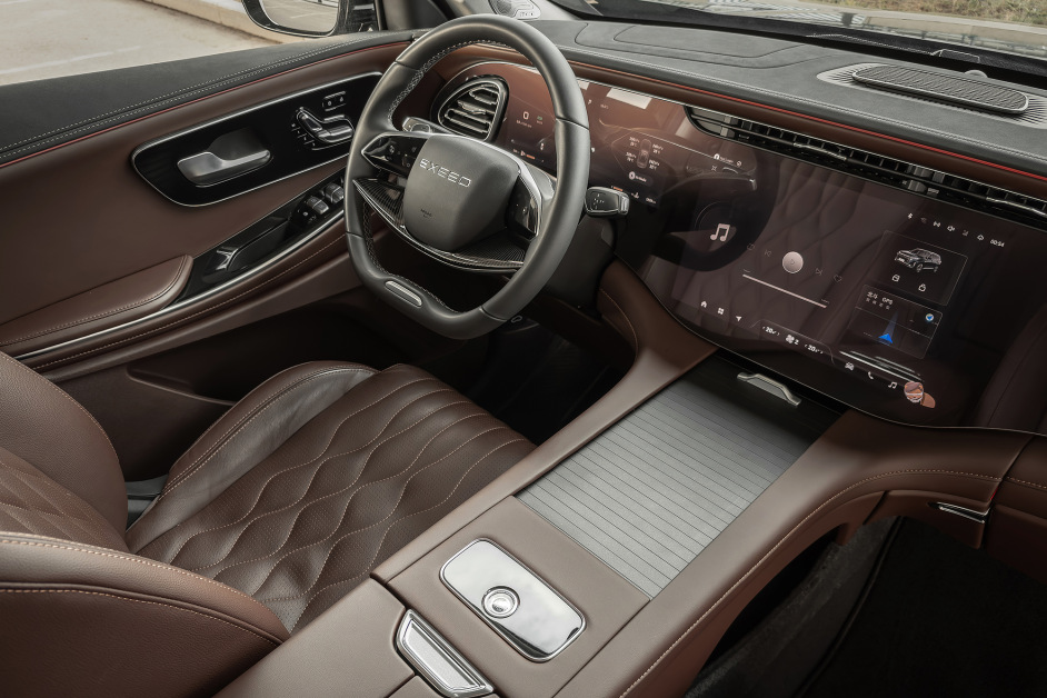 Аренда Exeed VX в Санкт-Петербурге