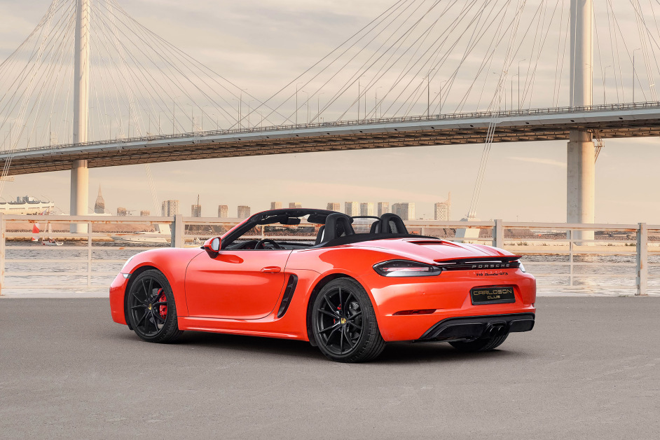 Аренда Porsche Boxster  718 GTS в Санкт-Петербурге