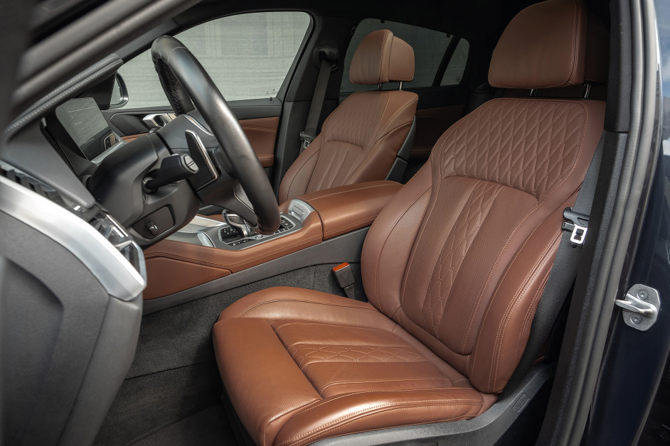 Аренда BMW X6 30d в Москве