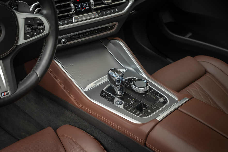 Аренда BMW X6 30d в Москве