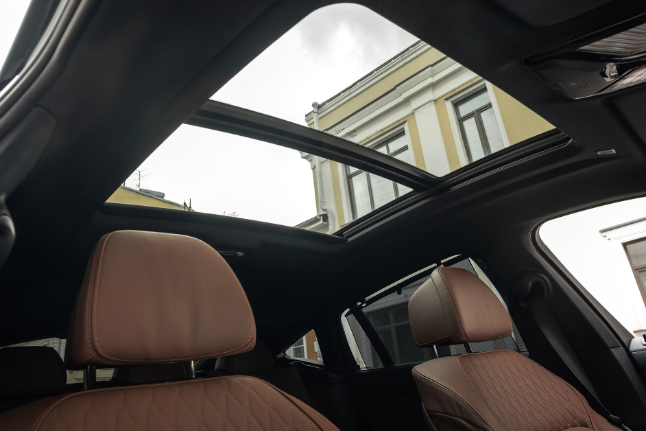 Аренда BMW X6 30d в Москве