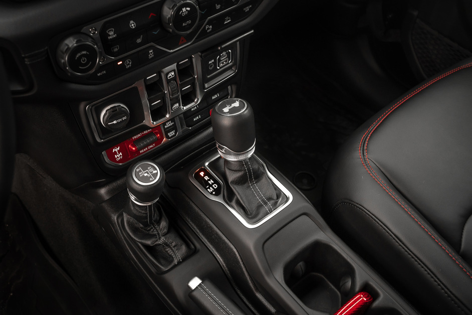 Аренда Jeep Wrangler Rubicon X в Сочи