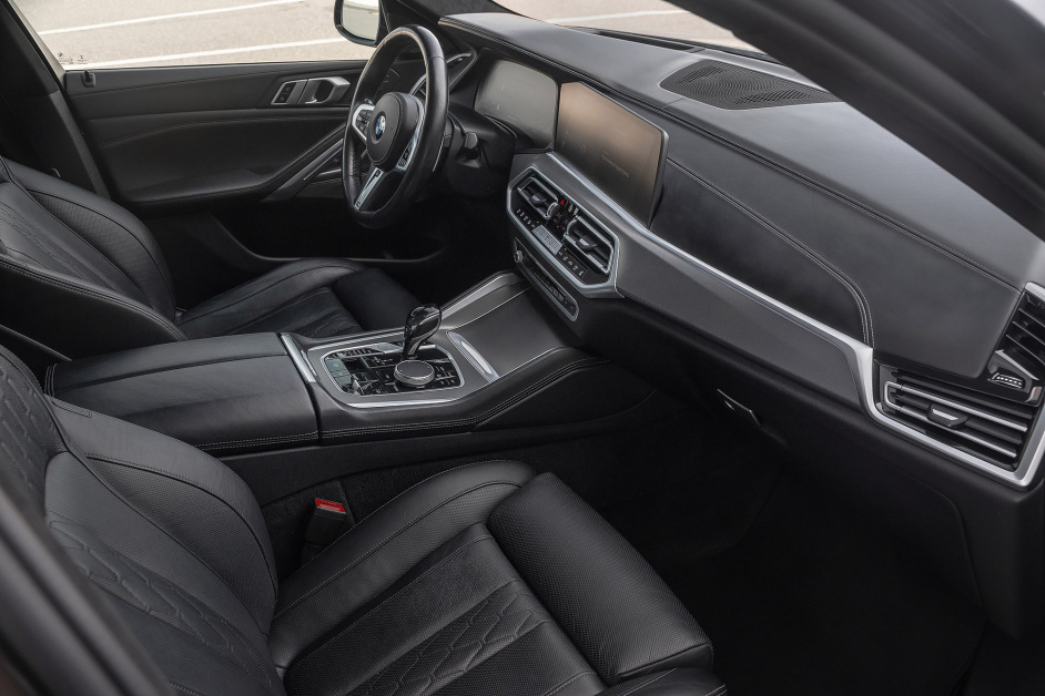 Аренда BMW X6 30d в Сочи