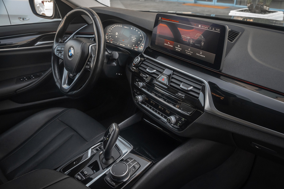 Аренда BMW 520d xDrive в Сочи