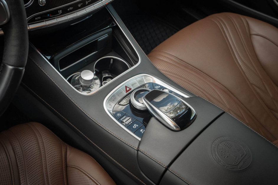 Аренда Mercedes S63 AMG в Москве