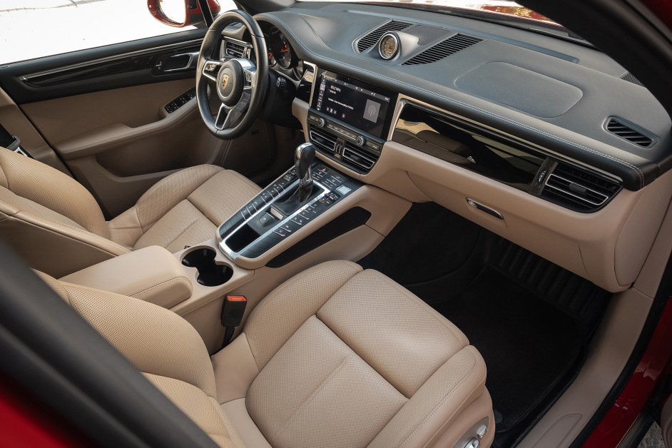 Аренда Porsche Macan в Москве
