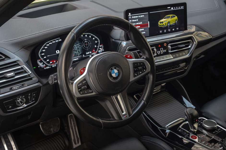 Аренда BMW X4M Competition в Москве