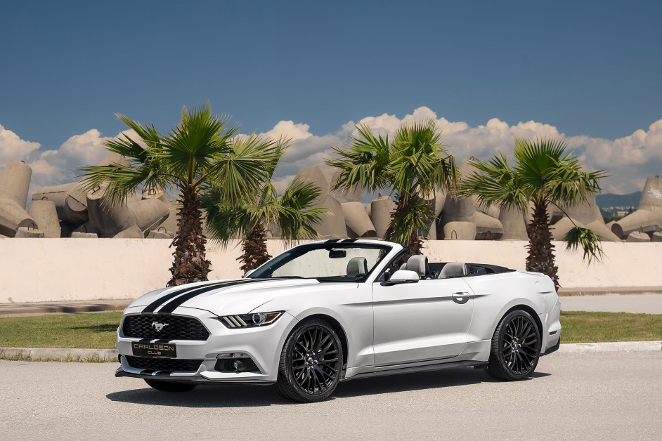 Аренда Ford Mustang Cabrio в Сочи