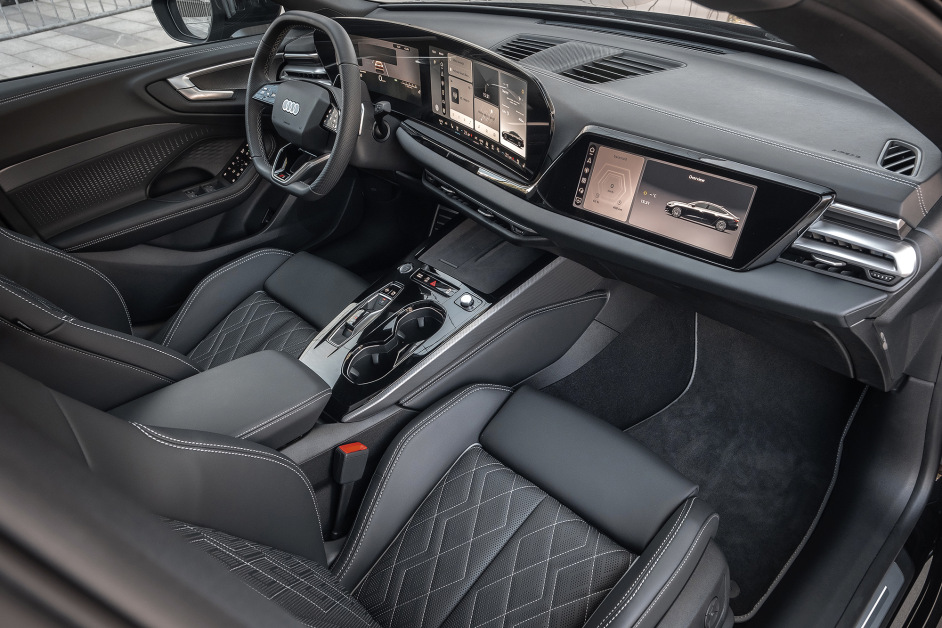 Аренда Audi  в Москве