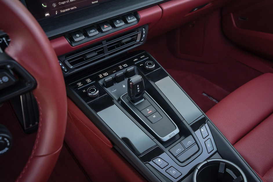 Аренда Porsche Targa 4 GTS в Сочи