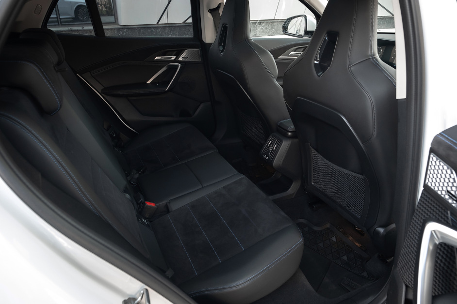 Аренда BMW x2 xDrive 25i в Москве