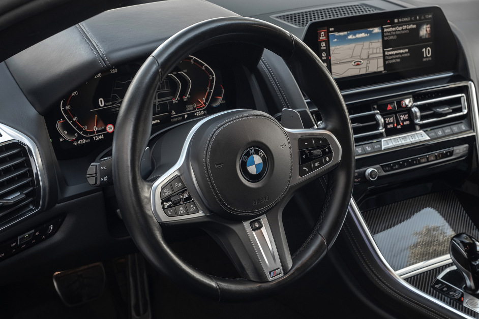 Аренда BMW 840i в Москве