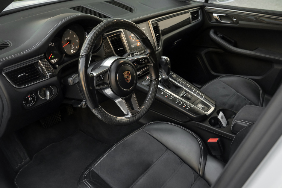 Аренда Porsche Macan GTS в Сочи
