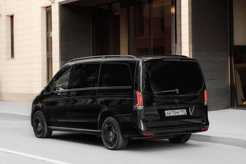 Аренда Mercedes V300d 4matic в Москве