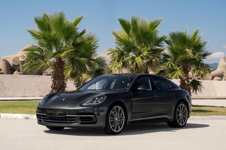 Аренда Porsche  в Сочи