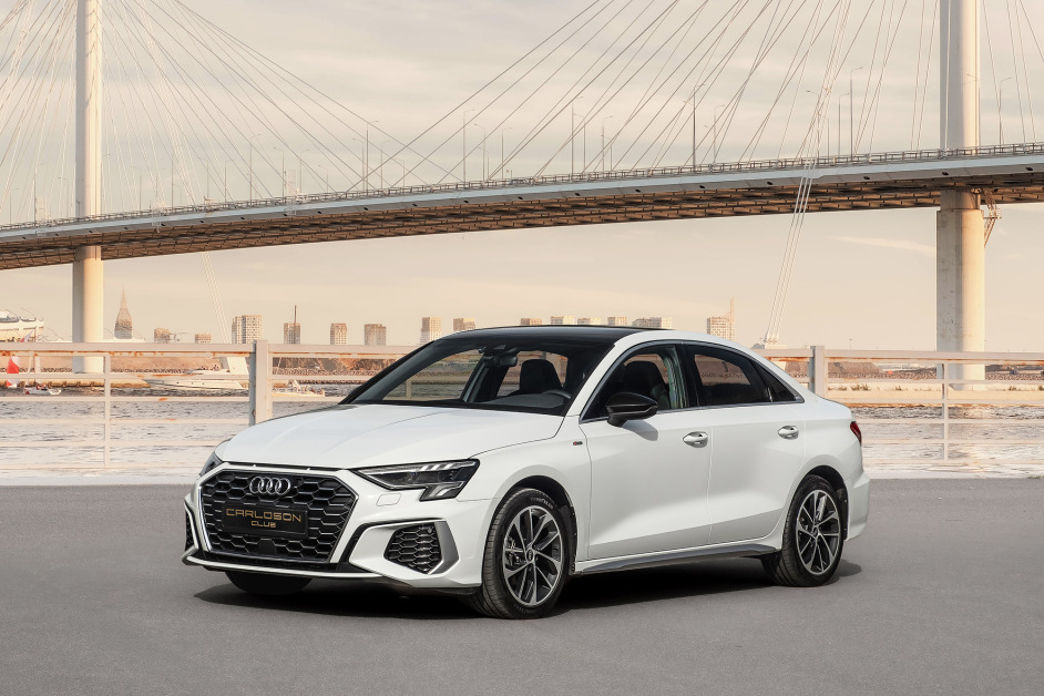 Аренда Audi A3 в Санкт-Петербурге