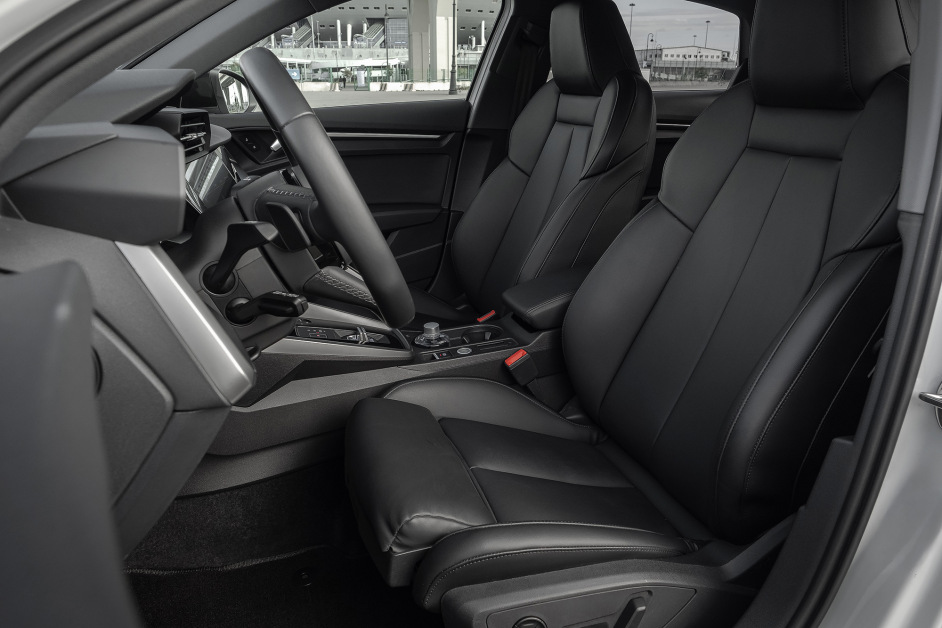 Аренда Audi A3 в Санкт-Петербурге