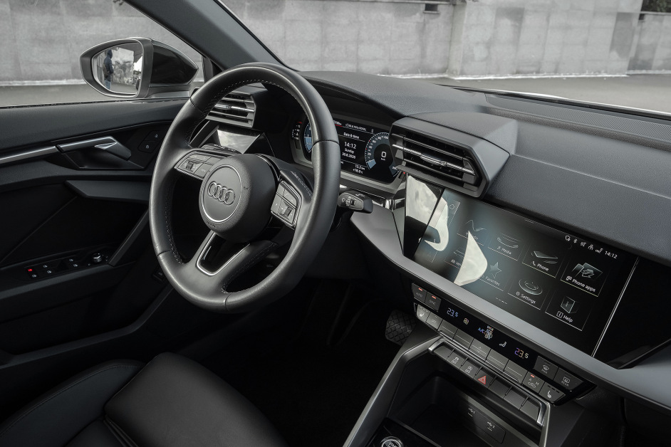 Аренда Audi A3 в Санкт-Петербурге