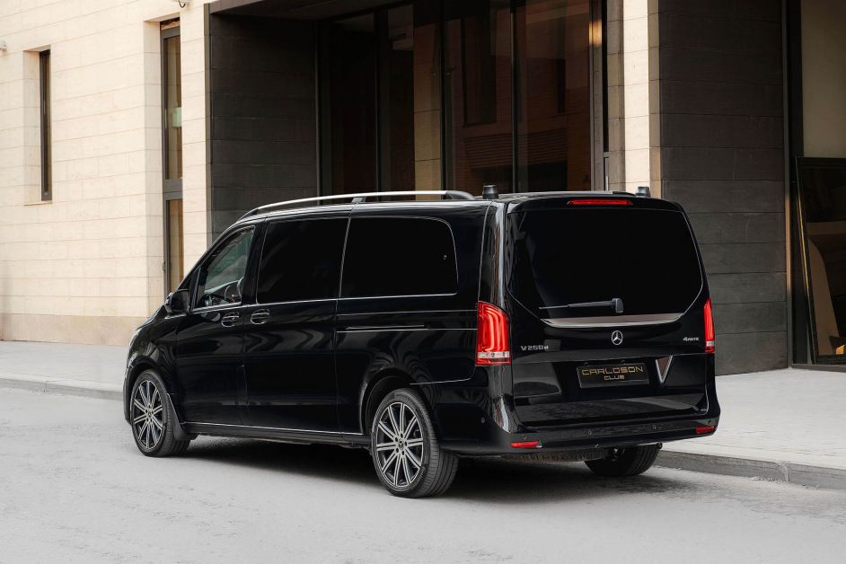 Аренда Mercedes V-class 250d VIP  в Москве